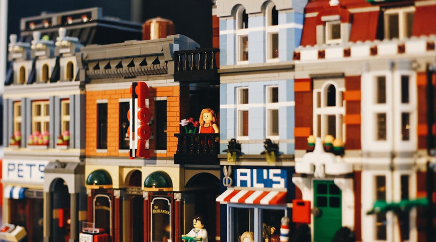 LEGO w Media Expert: najlepsze źródło zabawy!